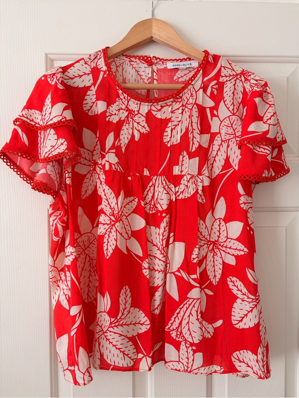Rose & Olive Red Floral Flutter Sleeve Blouse